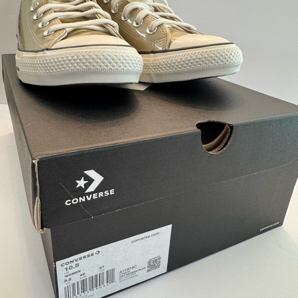 Converse Chuck Taylor High-Top - Picture 3 of 8